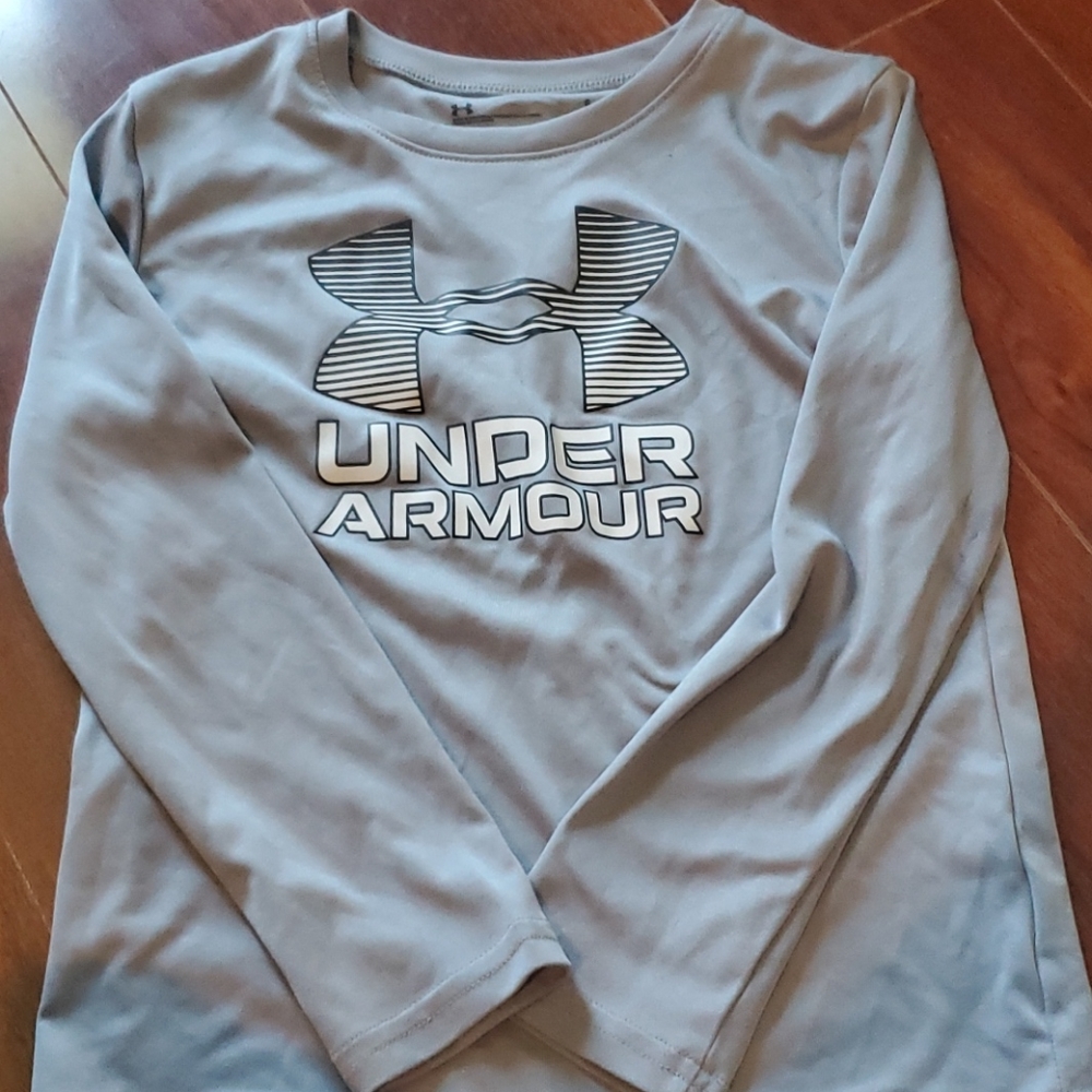 Light gray under armour shirt